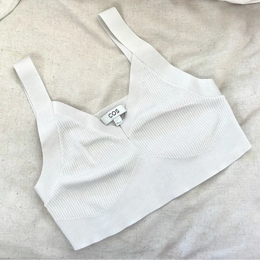 COS Knit Ribbed Bralette in “Subdued Ivory Tone” size L (EUR) - Picture 2 of 4